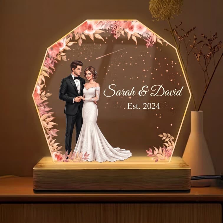 Personalized Couple Portrait & Name Desk Lamp