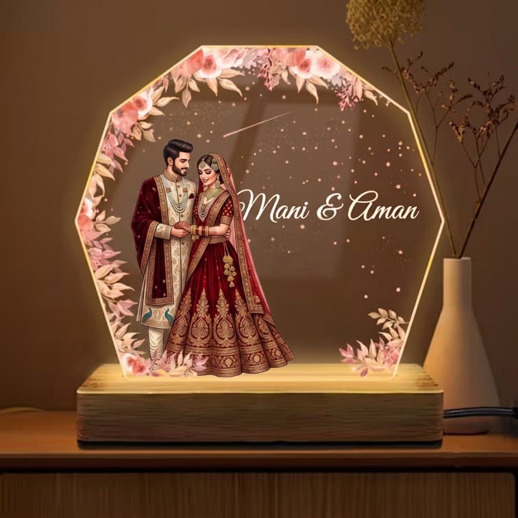 Personalized Couple Portrait & Name Desk Lamp image 3