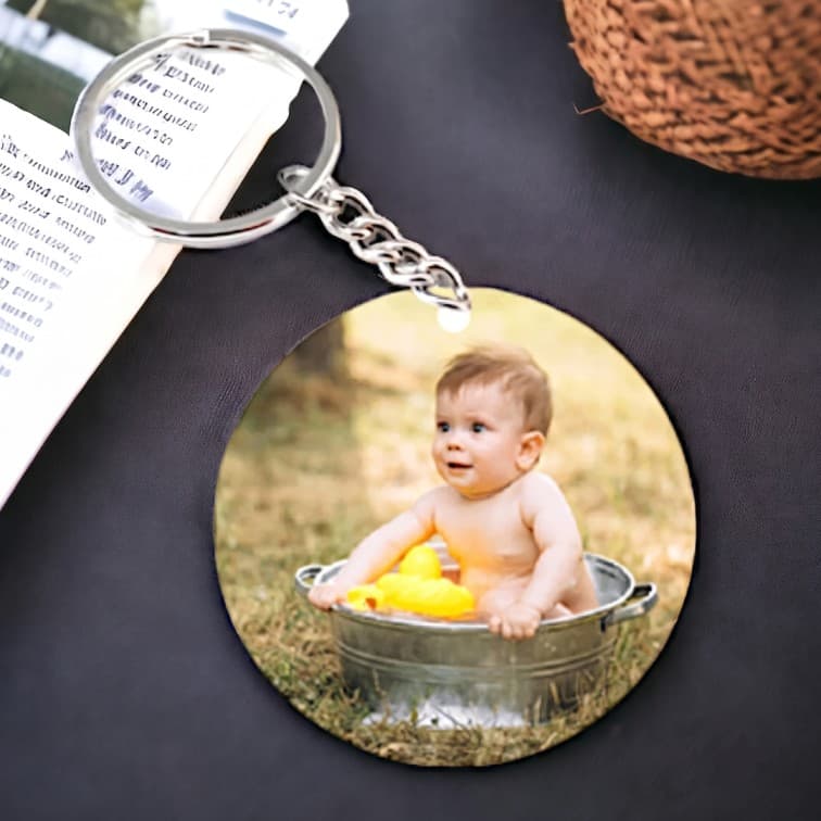 Custom Round Wooden Photo Keychain – Personalized Gift with High-Definition Printing image 5